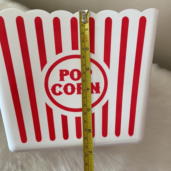Set of five huge plastic popcorn bowls - Picture 6 of 6